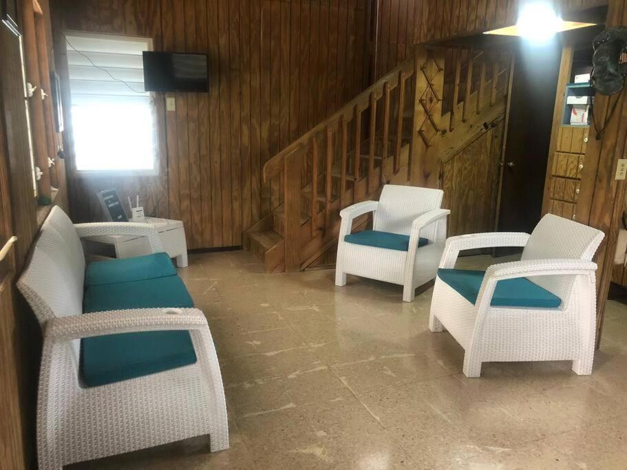 Herbert'S Place Cabo Rojo Exterior photo